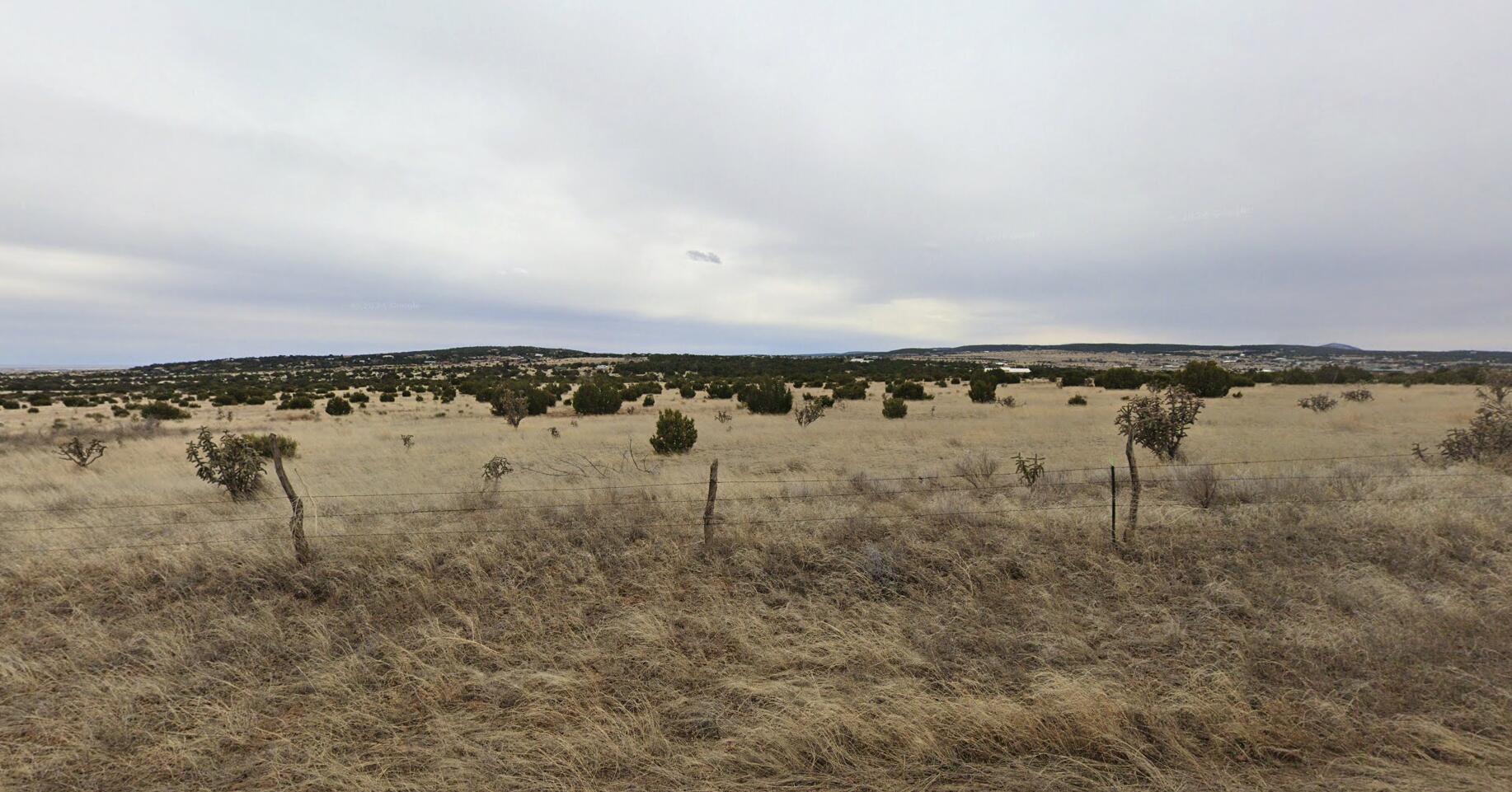 224 ENTRANOSA Road - Main Image