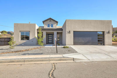 4504 TOPAZ Avenue NW, Albuquerque 