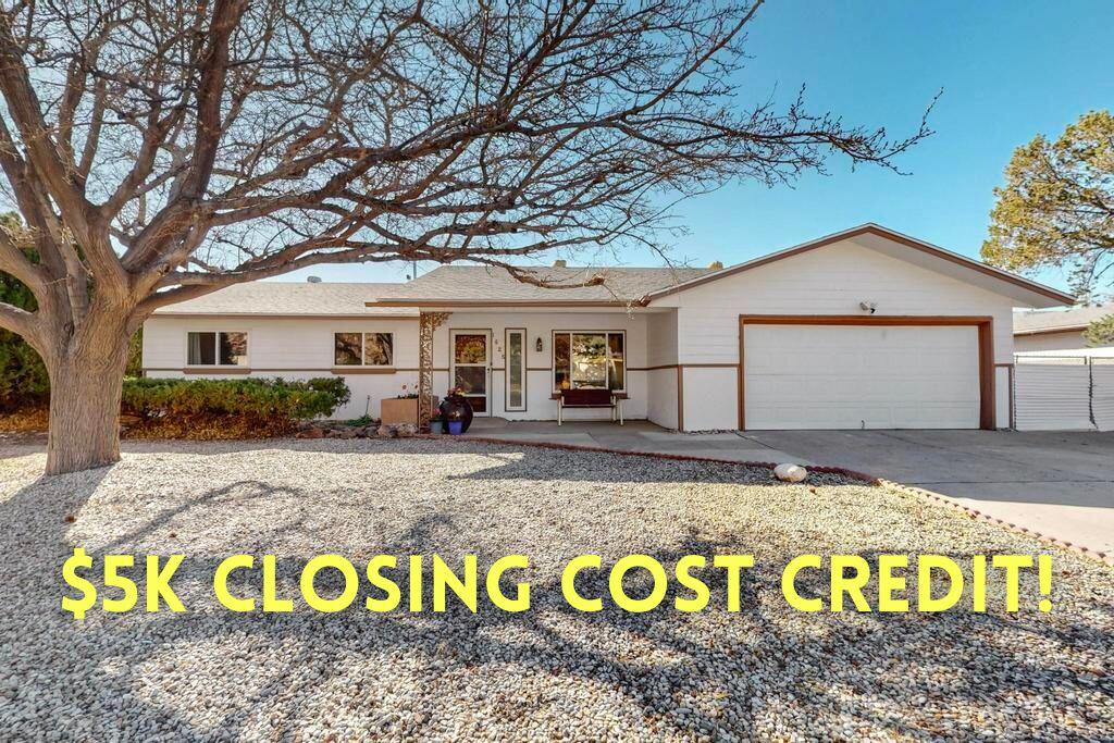 1625 CHELWOOD PARK Boulevard NE - Main Image