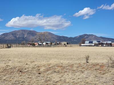 22 E Hill Ranch Road, Edgewood 