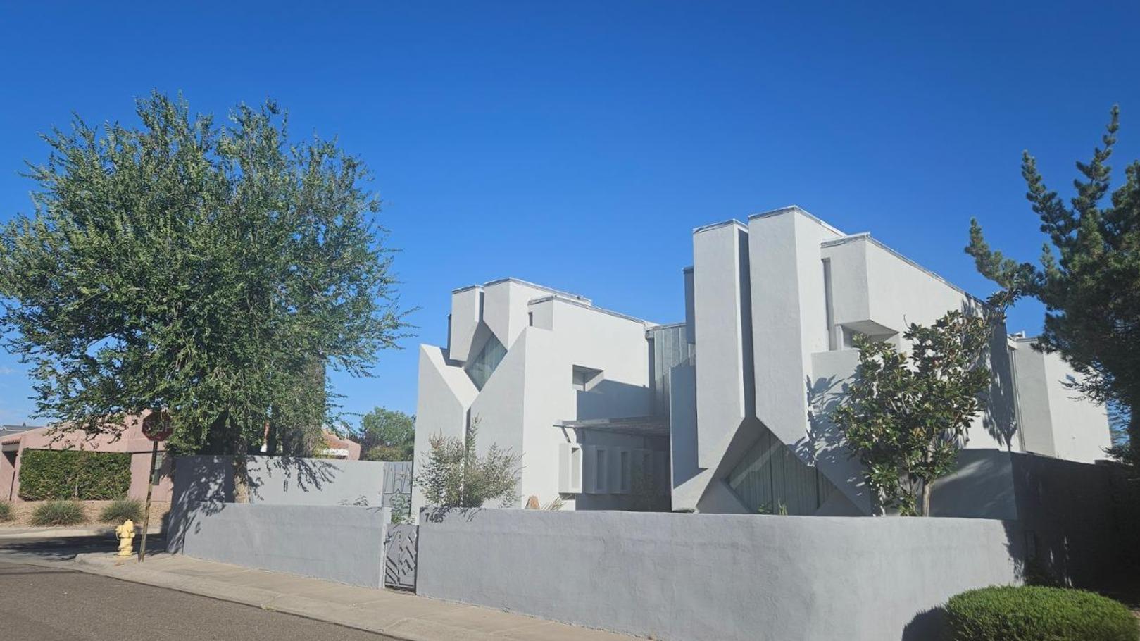 7425 Maplewood Drive - Main Image