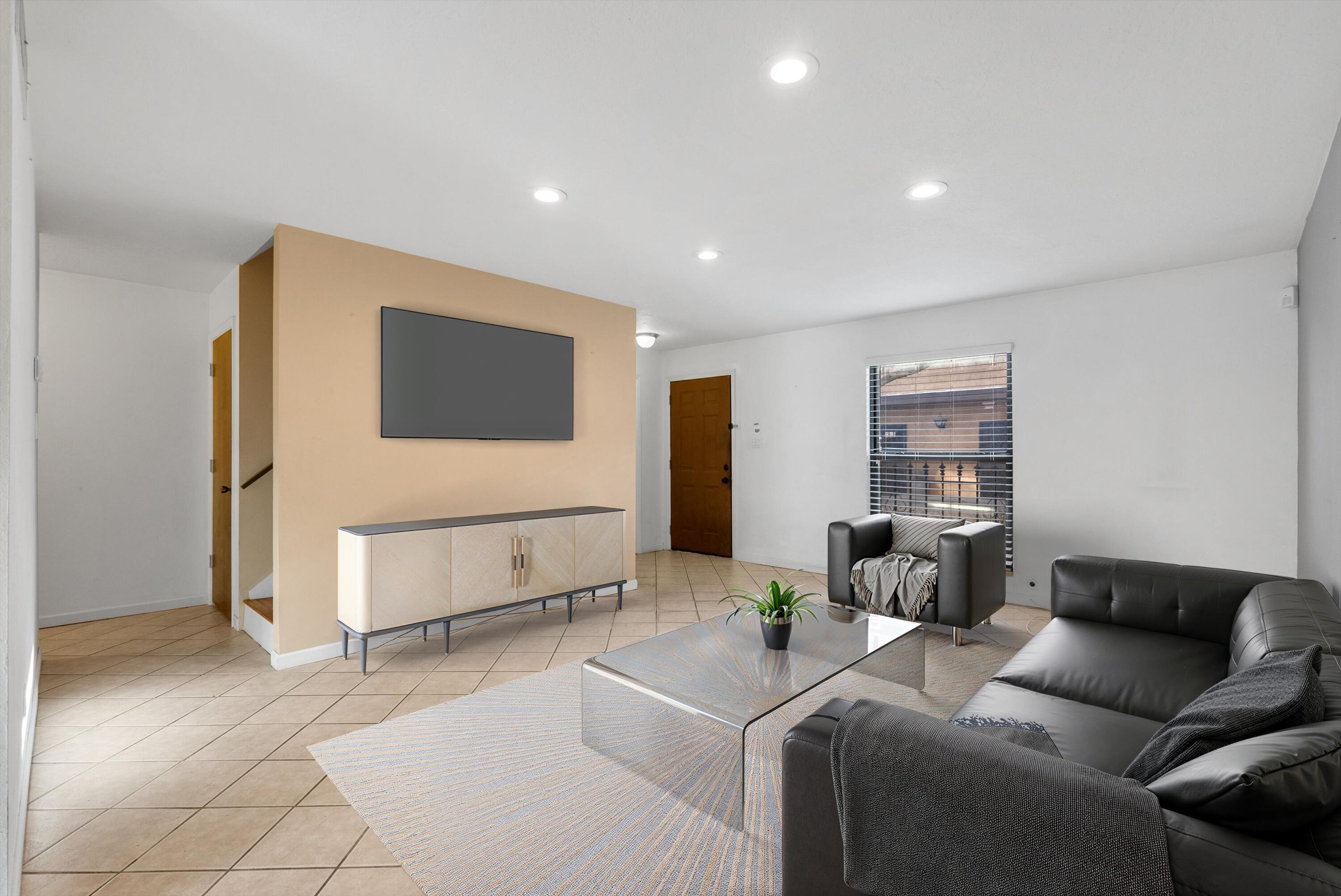 3406 Indian School Road NE B - Main Image
