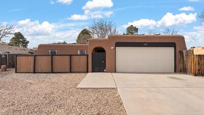 10105 Trevino, Albuquerque