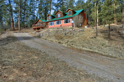 831 SULPHUR CREEK Road, Jemez Springs 