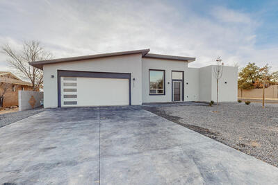 2006 SUTTLE Court NE, Rio Rancho 