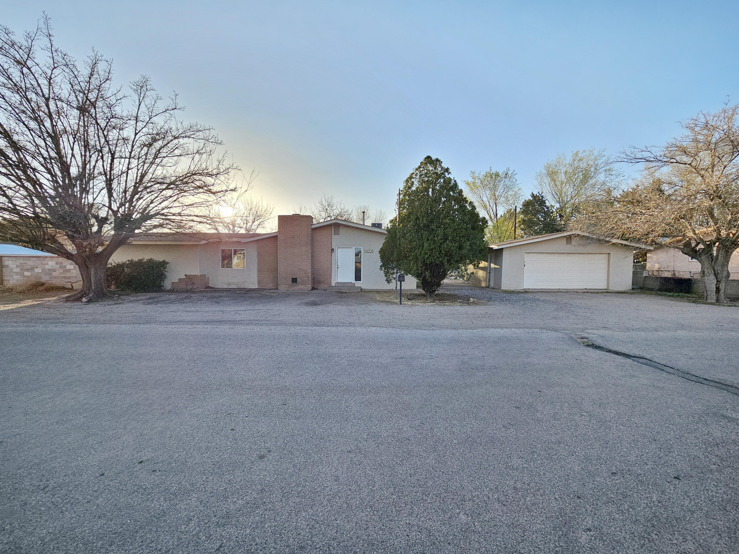 1211 PRESIDIO Place SW - Main Image