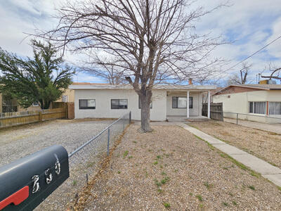 350 ARVADA Avenue NE, Albuquerque