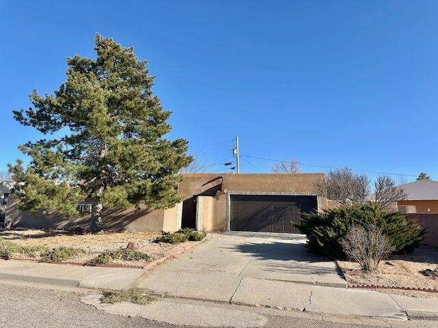 701 Houston Avenue - Main Image