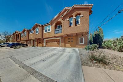 601 Menaul Boulevard NE 306, Albuquerque