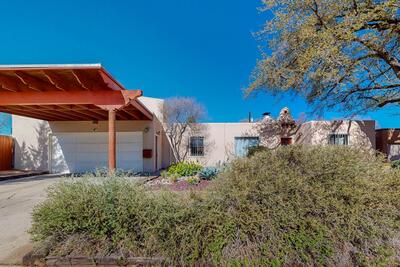 713 WELLESLEY Drive NE, Albuquerque