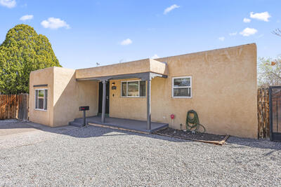 1224 Vassar Drive NE, Albuquerque 