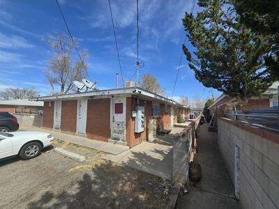 1037 Louisiana SE Boulevard SE, Albuquerque