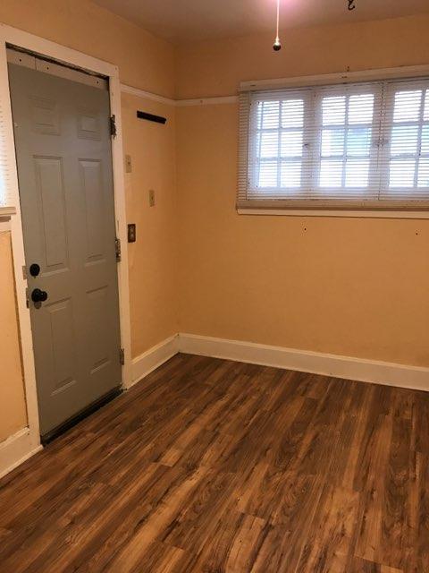 106 Columbia 3 - Main Image
