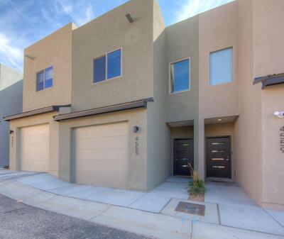 4555 VILLA LOMA Lane NE, Albuquerque 