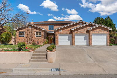4301 SUNNINGDALE Avenue NE, Albuquerque 