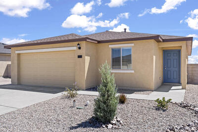 2522 Desi Loop, Belen 