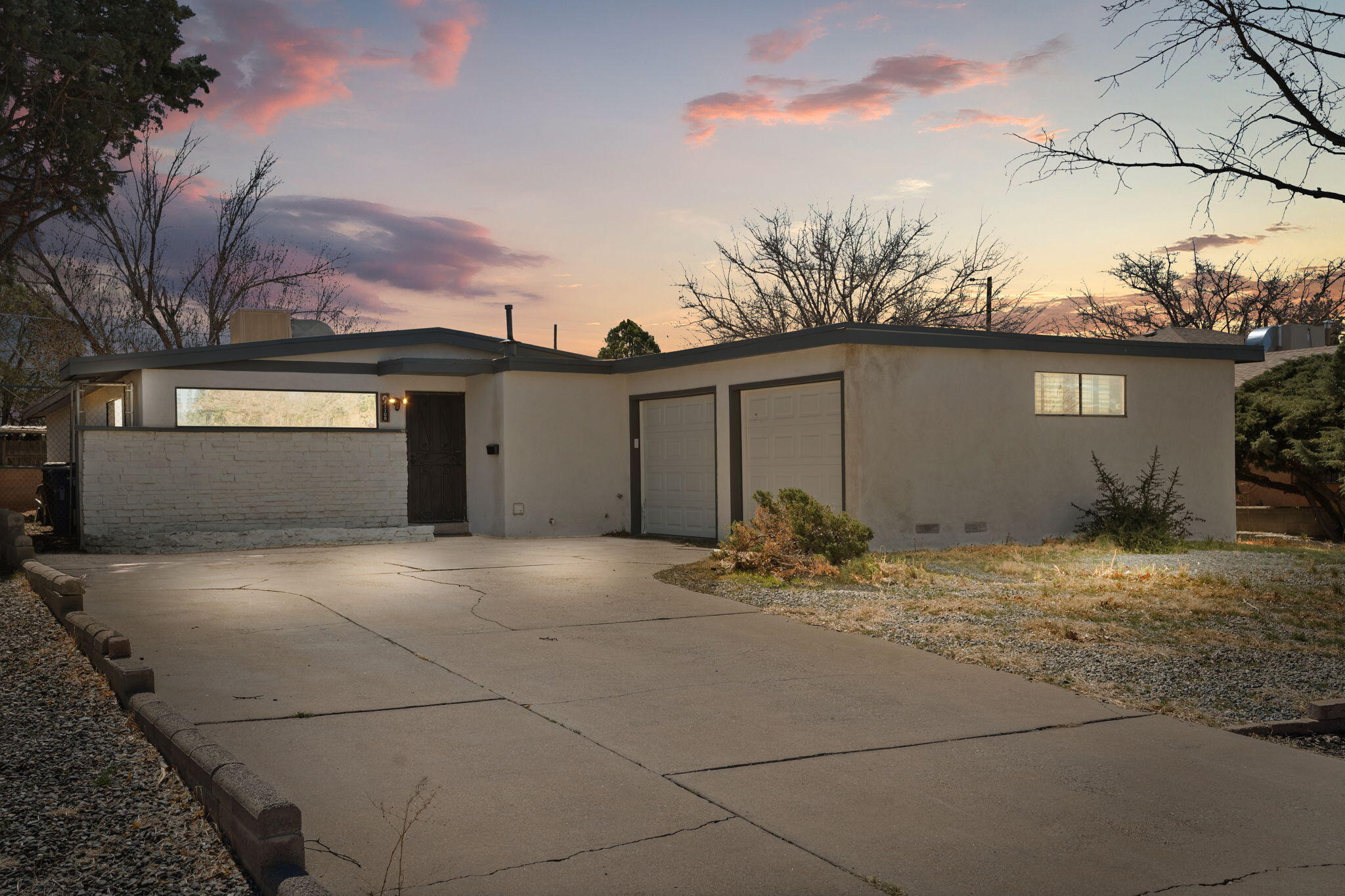 1108 GLORIETA Street NE - Main Image