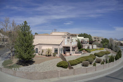 5500 PEGASUS Place NW, Albuquerque