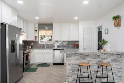 2424 MESILLA Street NE, Albuquerque