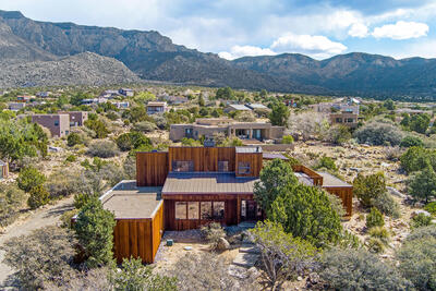 1036 RED OAKS Loop NE, Albuquerque 