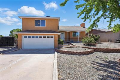 16 APACHE PLUME Road, Los Lunas 