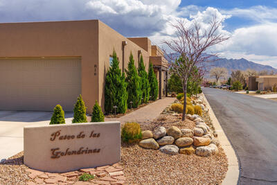 816 Avenida los Suenos, Bernalillo