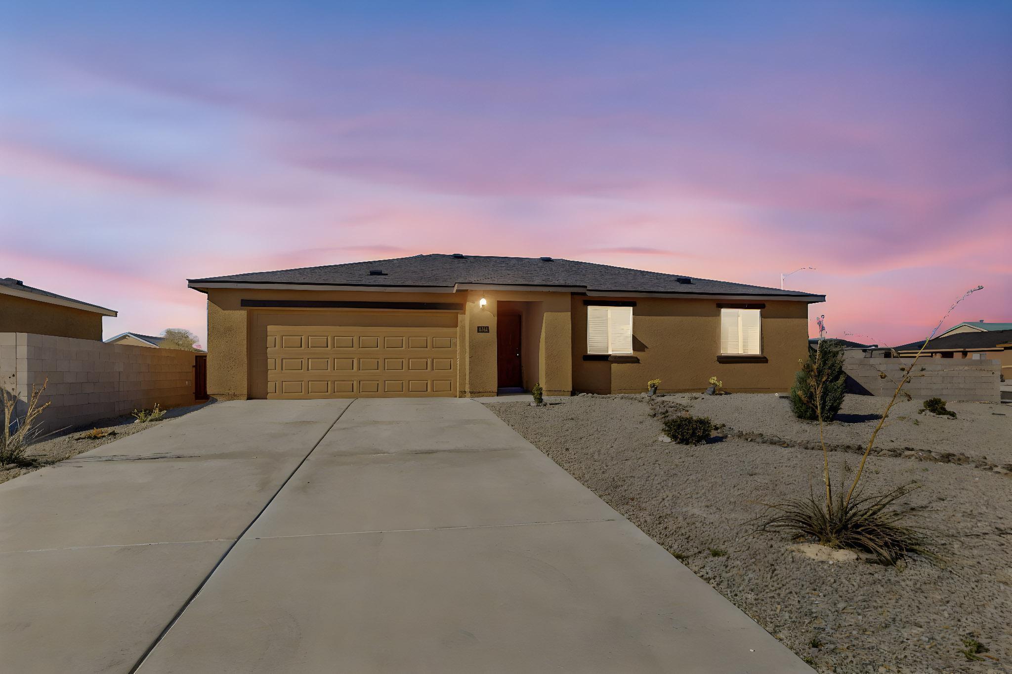 2402 CALLE DEL LOS CLAVELES - Main Image