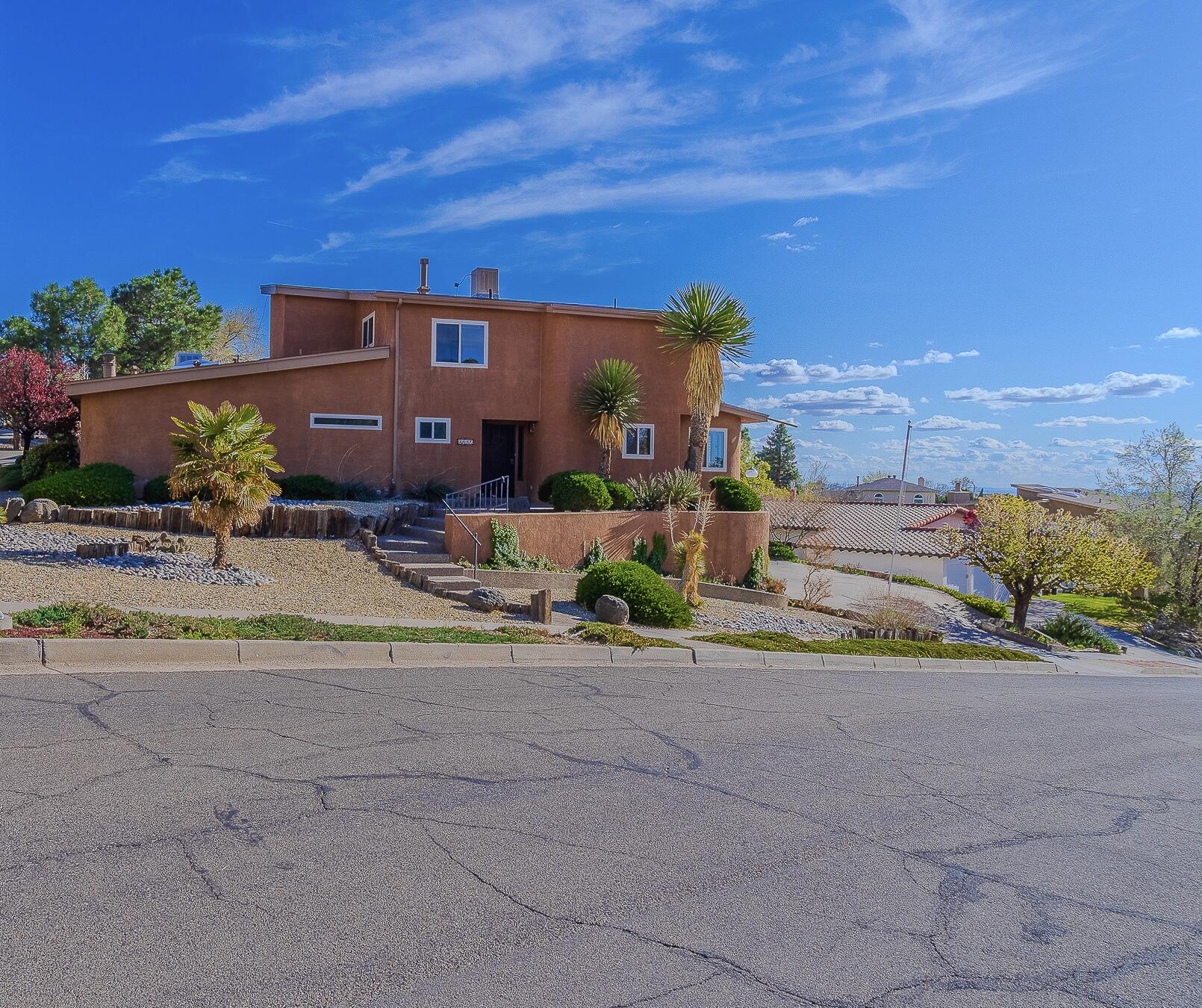 3517 CAMINO DE LA SIERRA NE - Main Image