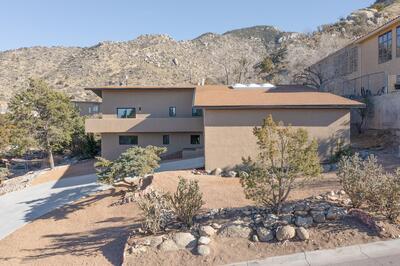 4500 SKYLINE Court NE, Albuquerque