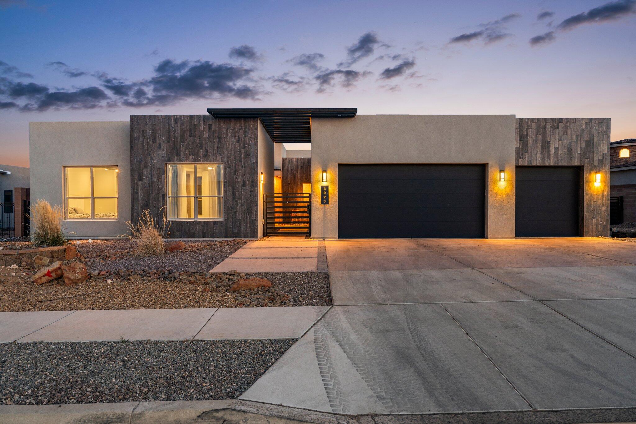 8023 VICTORIA Drive NW - Main Image