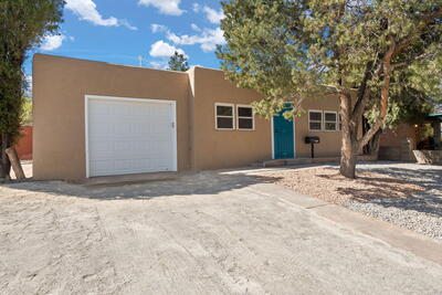 2720 KATHRYN Avenue SE, Albuquerque