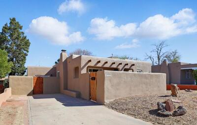 2715 SANTA CRUZ Avenue SE, Albuquerque