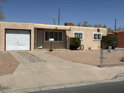 7909 SOUTHERN Avenue SE, Albuquerque