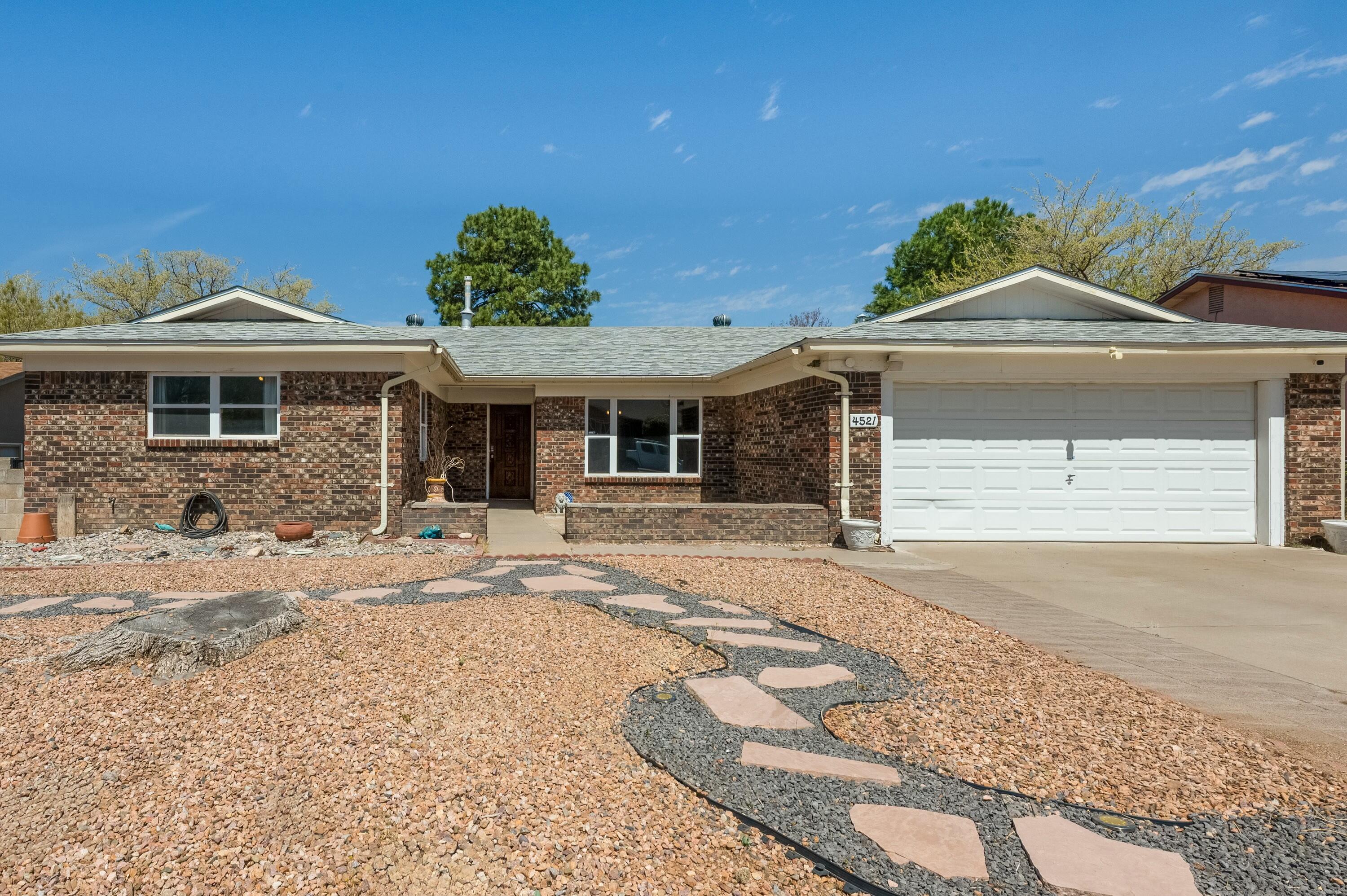 4521 BERMUDA Drive NE - Main Image