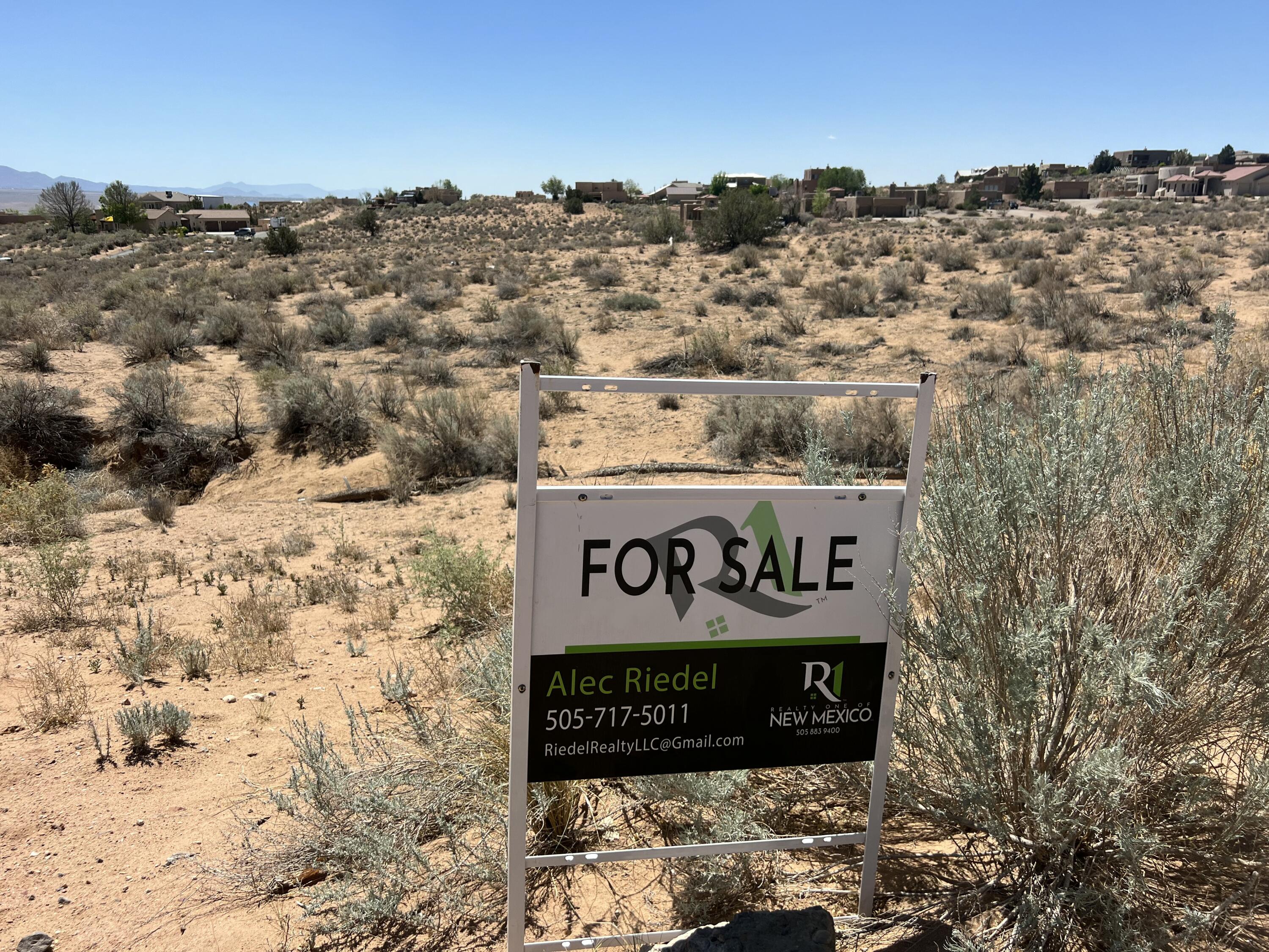 6816 Madisyn Avenue - Main Image