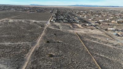 44 9th Street NE, Rio Rancho 