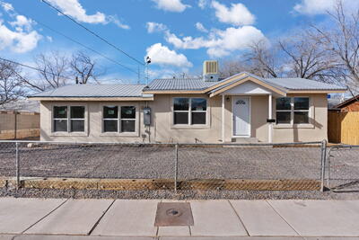 2711 3RD Street NW, Albuquerque