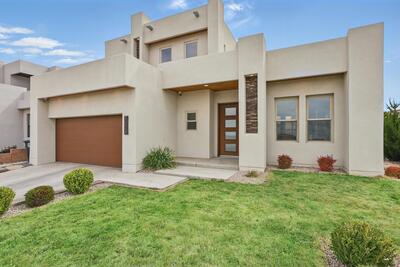 7523 EAGLE ROCK Avenue NE, Albuquerque