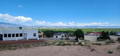 1752 CLIFFSIDE Drive NW, Albuquerque 