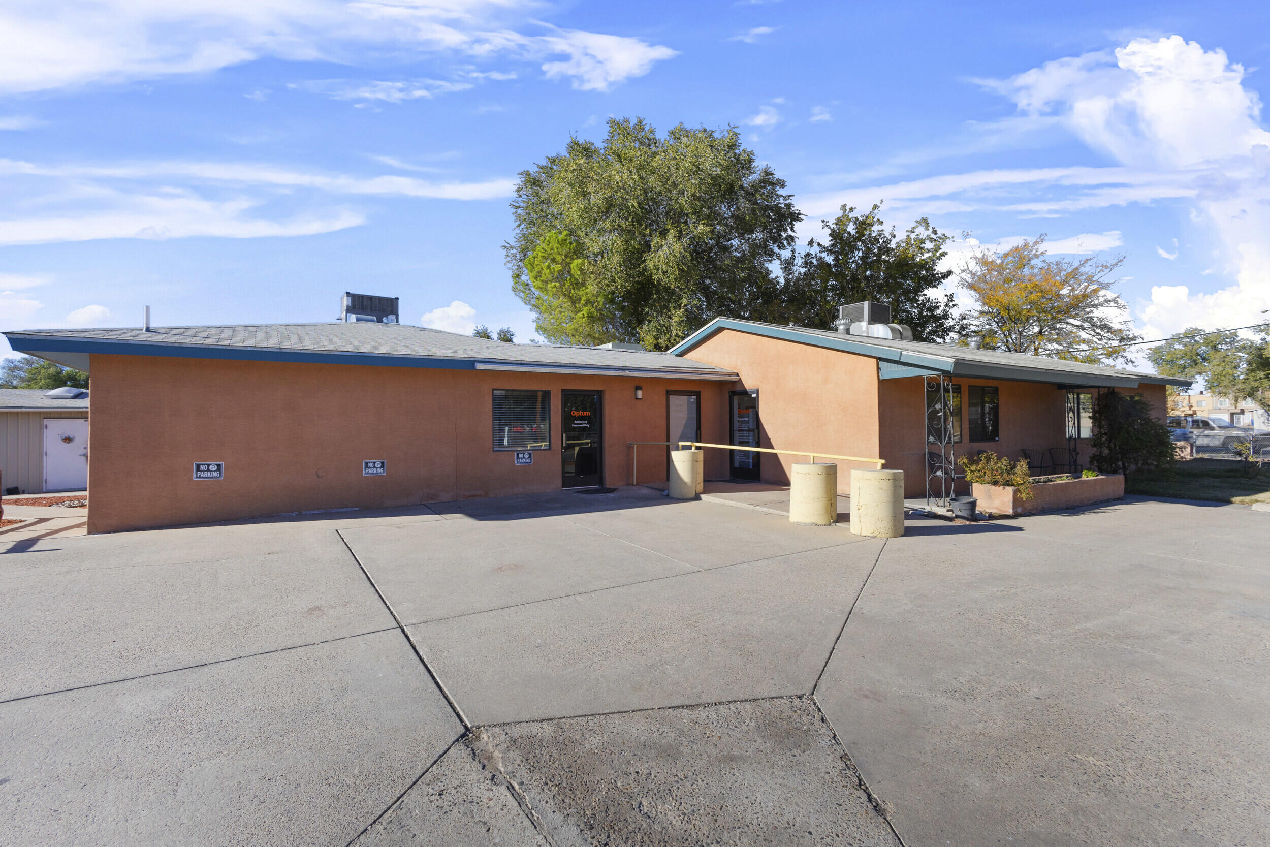 111 SANDOVAL Road SW - Main Image