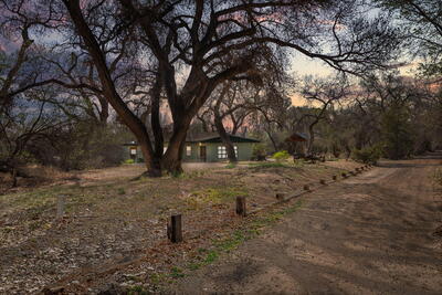 20 Huff Road, Corrales 