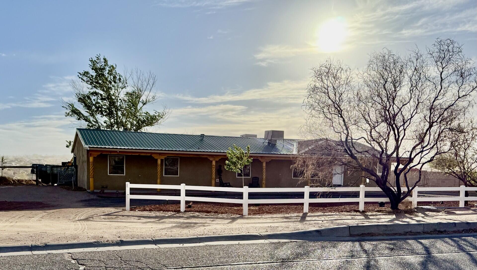 811 FRUTA Road NE - Main Image