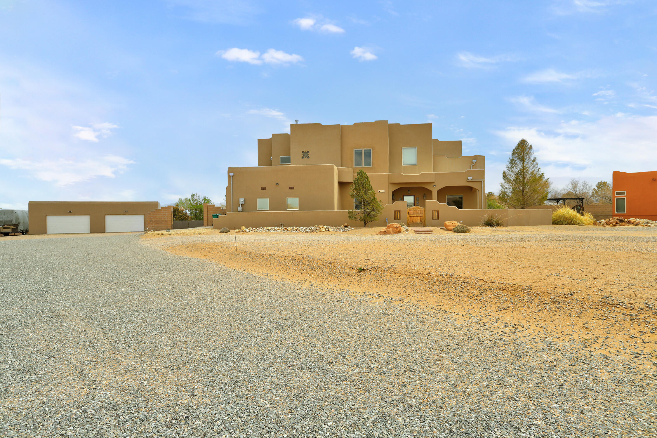 3114 CHAYOTE Road NE - Main Image