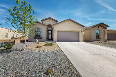 260 MICHAEL Avenue SW, Los Lunas