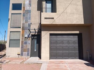 915 Edith Boulevard NE Unit C, Albuquerque
