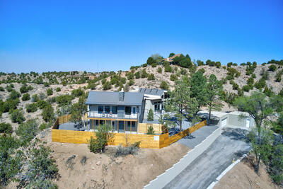 2201 W ALAMEDA Street, Santa Fe 