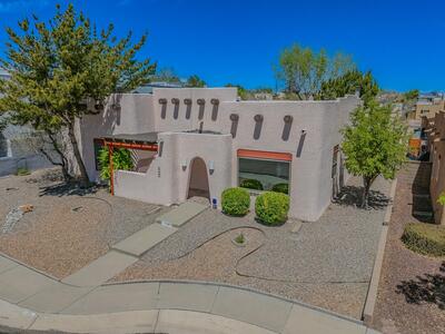 7417 MAPLEWOOD Drive NW, Albuquerque 