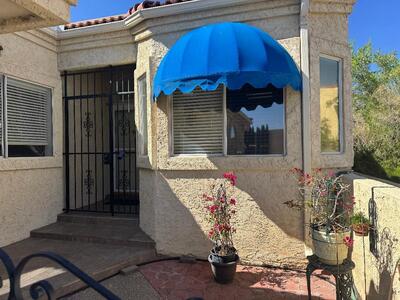 586 EASTLAKE Drive SE, Rio Rancho 