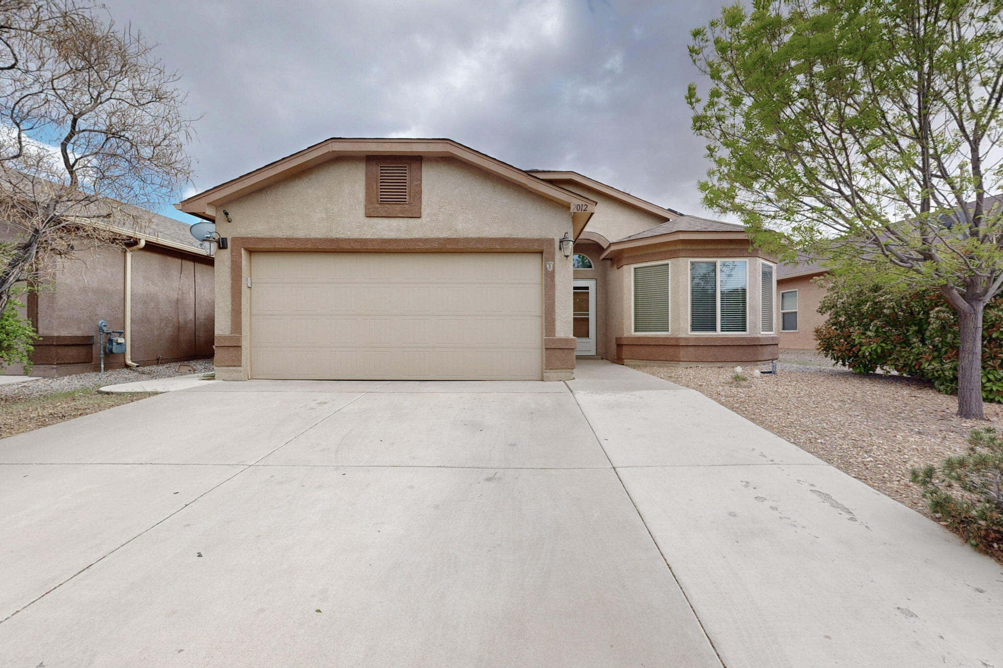 7012 CANYON CLIFF Road NW - Main Image