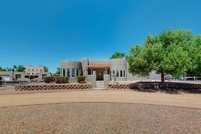 630 BARNETT Road, Bosque Farms 